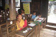 Szkoła w buddyjskim klasztorze