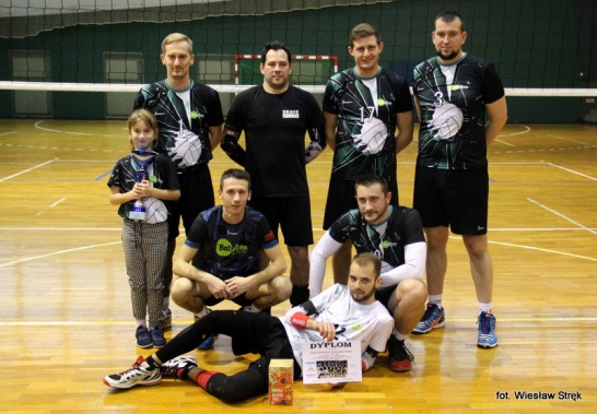 Volley Team Balviten Siemianowice Śląskie zwycięska drużyna XXIII Mikołajkowego Turnieju Piłki…