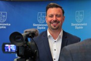 Prezydent Rafał Piech udziela wywiadu telewizyjnego