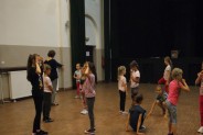 Na sali widowiskowej SCK- Bytków trwają warsztaty teatralne dla dzieci w ramach Akcji Lato.…