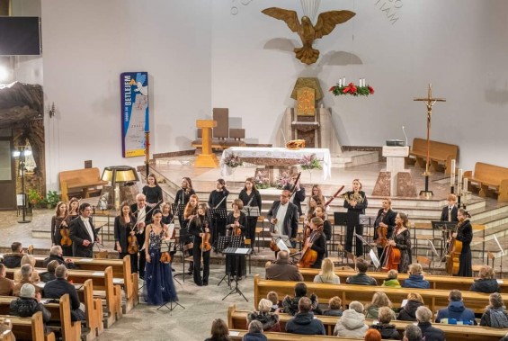 Orkiestra w kościele św. Ducha
