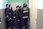 Wspólne ćwiczenia pracowników Ośrodka Interwencji Kryzysowej i siemianowickich strażaków.