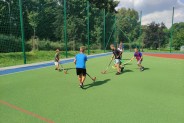 Dzieci podczas zajęć sportowych na Siemianowickich Sportowych Sobót z AZS UŚ Katowice