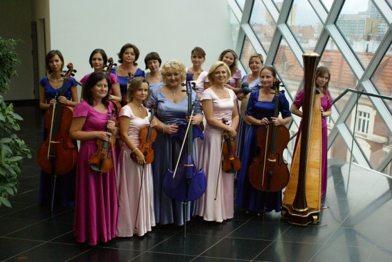 Orkiestra Koleżeńska LES FEMMES