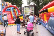 Rynek Miejski - zabawy na dmuchańcach podczas Dni Siemianowic