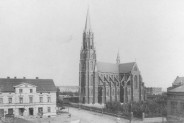 Kościół p.w. Świętego Krzyża ok. 1915 r.