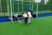 Pokzaowa lekcja hokeja na trawie w ramach Święta GZM