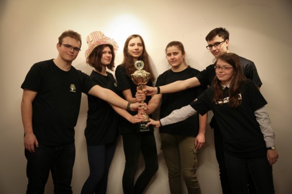 Grupa uczniów, która zwyciężyła w Ogólnopolskim Finale Odysei Umysłu i zakwalifikowała się do…