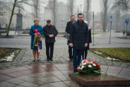 Przedstawiciele władz miasta złożyli kwiaty na Grobie Nieznanego Żołnierza