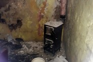 Spalone mieszkanie przy ul. Szeflera 15.