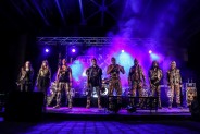 Rock Noc 2020 Na scenie w komplecie zespół Oberschlesien, żegnający się z publicznością po…