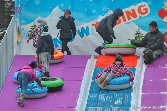 Snowtubing był jdną z atrakcji tegorocznej AKcji Zima w Siemianowicach Śląskich