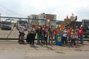 Mieszkańcy Siemianowic pikietują przeciwko działalności BM Recykling