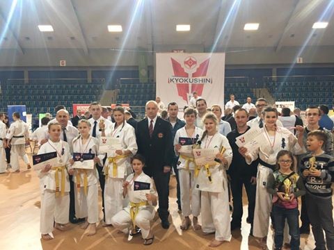 Zawodniczki i zawodnicy Siemianowickiego Klubu Kyokushin Karate zebrali medalowe żniwo podczas…