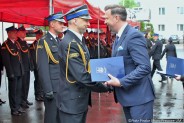 Prezydent Miasta wręcza nagrody zasłużonym strażakom